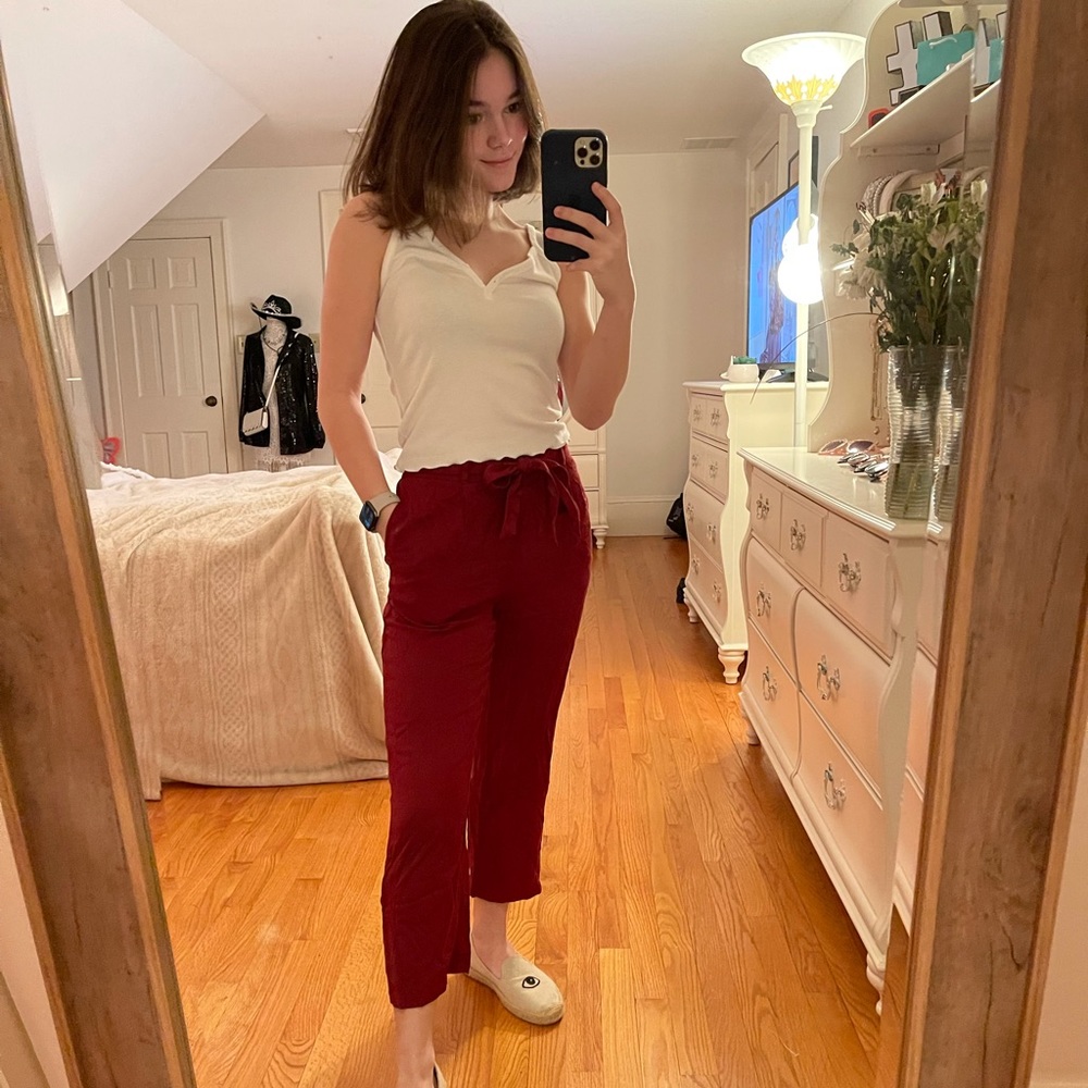 Forever 21, maroon cropped balloon pants!!